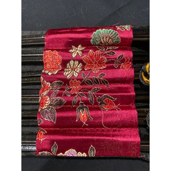 Set of 6 Vintage Japanese Black Lacquer Chopsticks with Fabric Rolling Case NOS - Picture 5 of 7